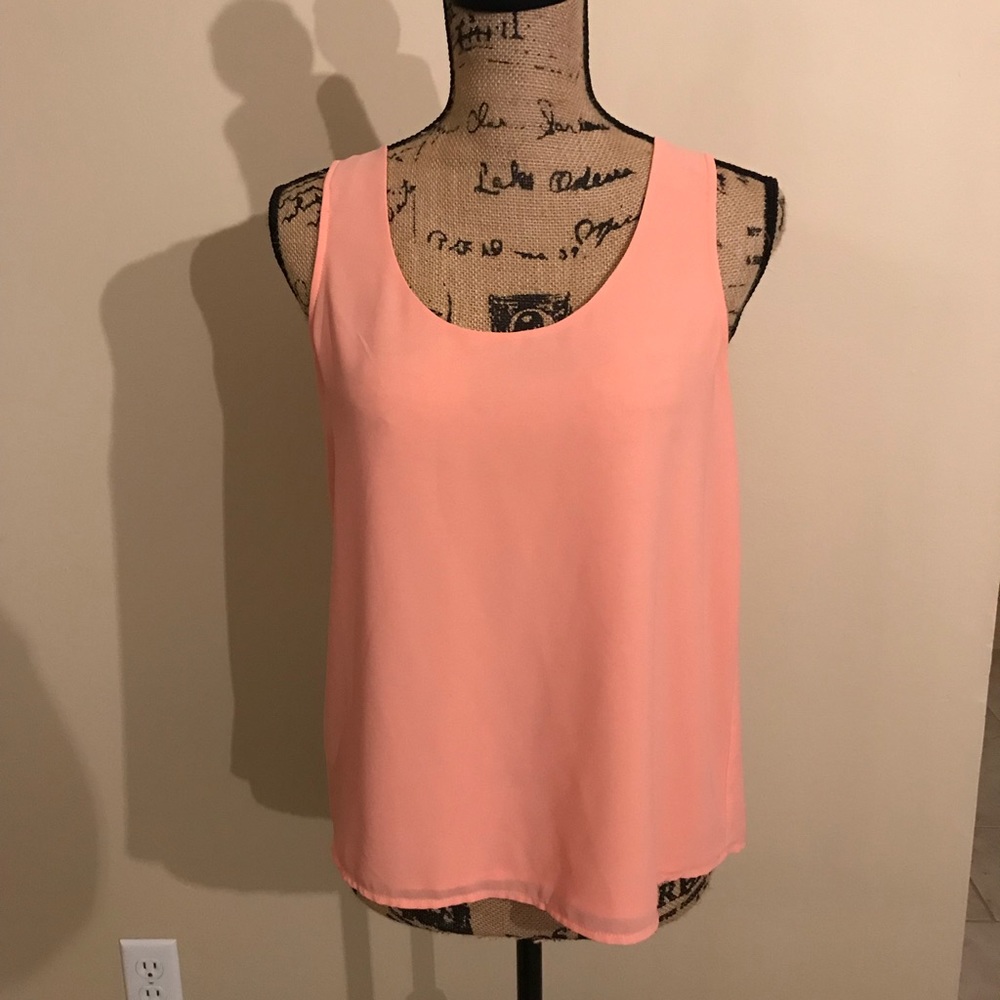 Peach tank